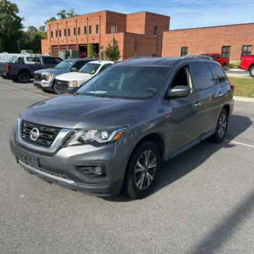 Gray 2018 Nissan Pathfinder S for sale in Carlstadt, NJ