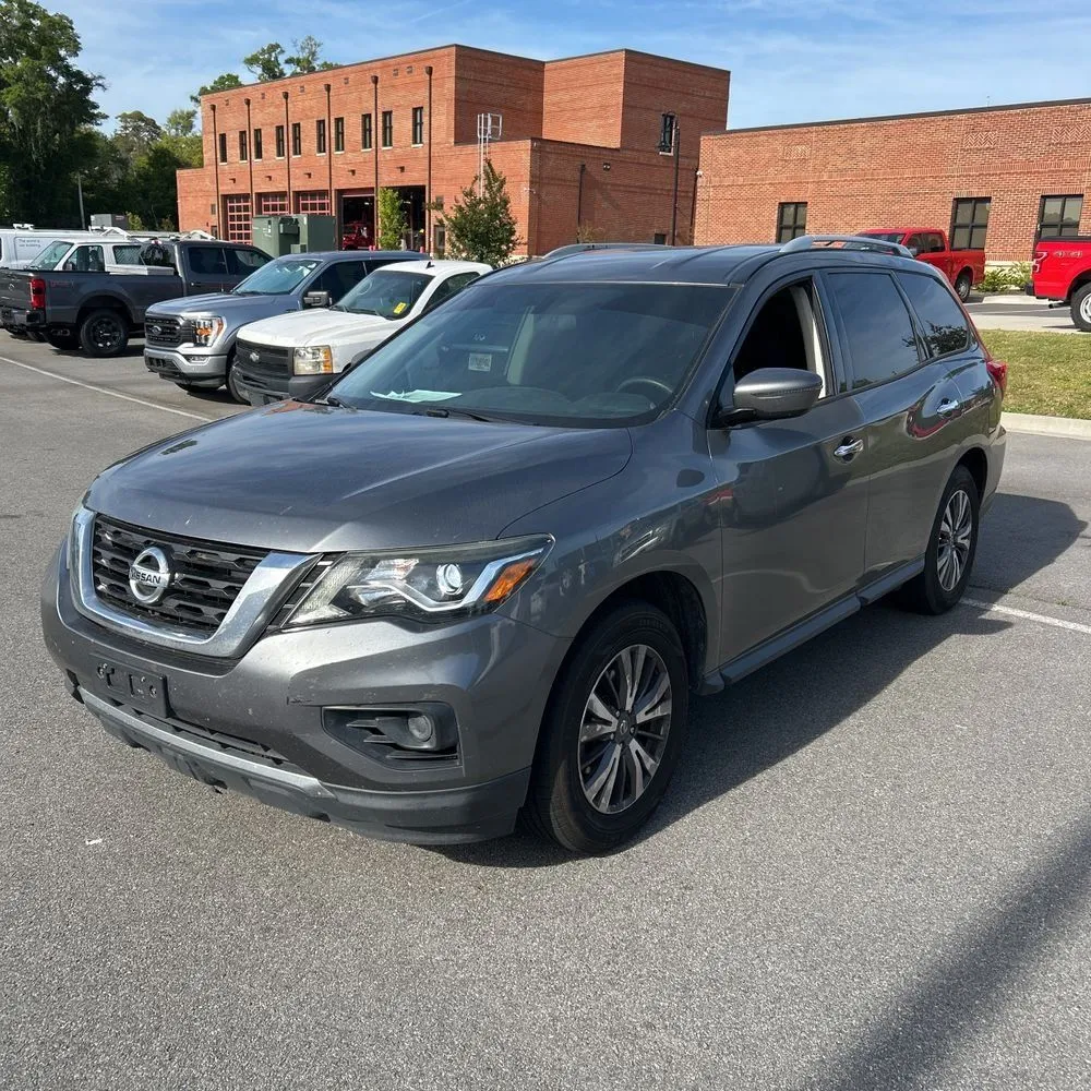 Gray 2018 Nissan Pathfinder S for sale in Carlstadt, NJ