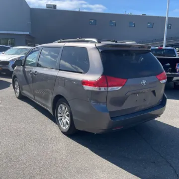 More photos of 2014 Toyota Sienna XLE V6 8 Passenger at 101 Motors, NJ