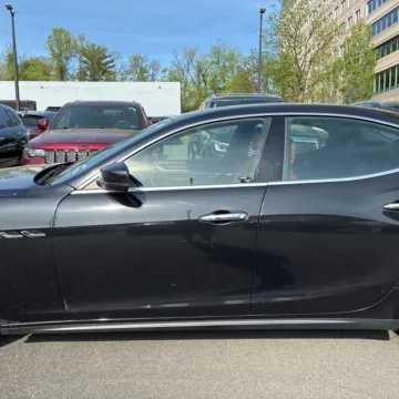 More photos of 2017 Maserati Ghibli S Q4 at 101 Motors, NJ