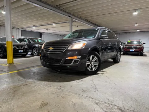 Gray 2016 Chevrolet Traverse 2LT for sale in Carlstadt, NJ