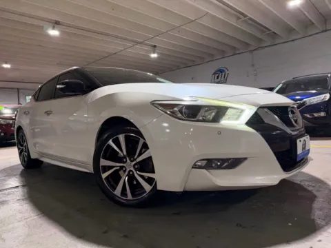 More photos of 2016 Nissan Maxima 3.5 Platinum at 101 Motors, NJ