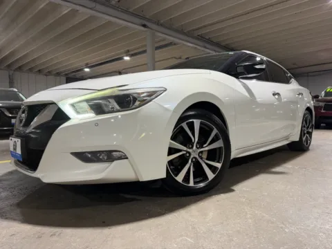 Photos of 2016 Nissan Maxima 3.5 Platinum for sale in Carlstadt, NJ at 101 Motors