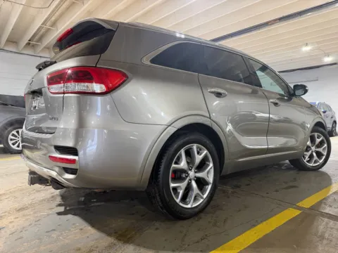 More photos of 2017 Kia Sorento 3.3L SX at 101 Motors, NJ