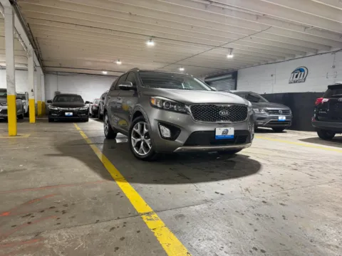 More photos of 2017 Kia Sorento 3.3L SX at 101 Motors, NJ