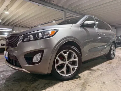 Photos of 2017 Kia Sorento 3.3L SX for sale in Carlstadt, NJ at 101 Motors