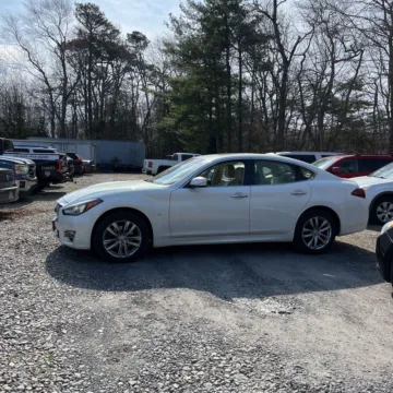 Another view of 2015 INFINITI Q70 3.7X for sale in Carlstadt, NJ at 101 Motors