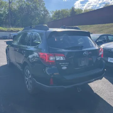 More photos of 2017 Subaru Outback 2.5i Limited at 101 Motors, NJ