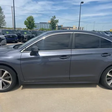 More photos of 2017 Subaru Legacy 2.5i Limited at 101 Motors, NJ