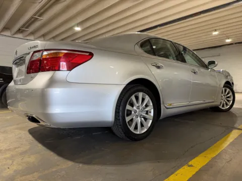 More photos of 2011 Lexus LS 460 at 101 Motors, NJ