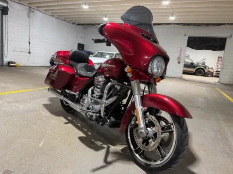 More photos of 2016 Harley-Davidson Street Glide Special at 101 Motors, NJ
