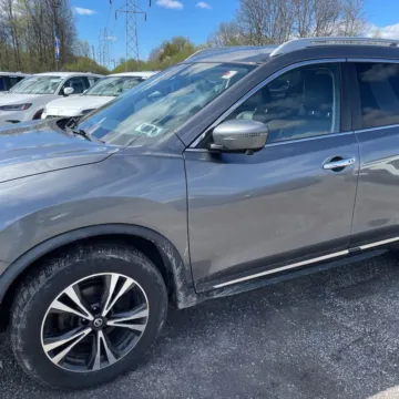 Photos of 2018 Nissan Rogue SL for sale in Carlstadt, NJ at 101 Motors
