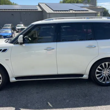 More photos of 2017 INFINITI QX80 at 101 Motors, NJ