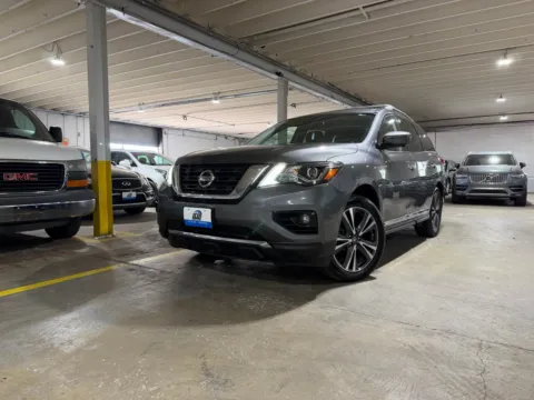 Gray 2018 Nissan Pathfinder Platinum for sale in Carlstadt, NJ