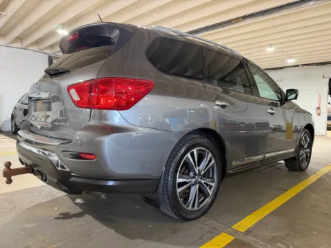More photos of 2018 Nissan Pathfinder Platinum at 101 Motors, NJ