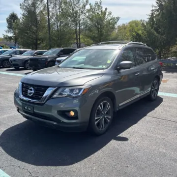 Gray 2018 Nissan Pathfinder Platinum for sale in Carlstadt, NJ