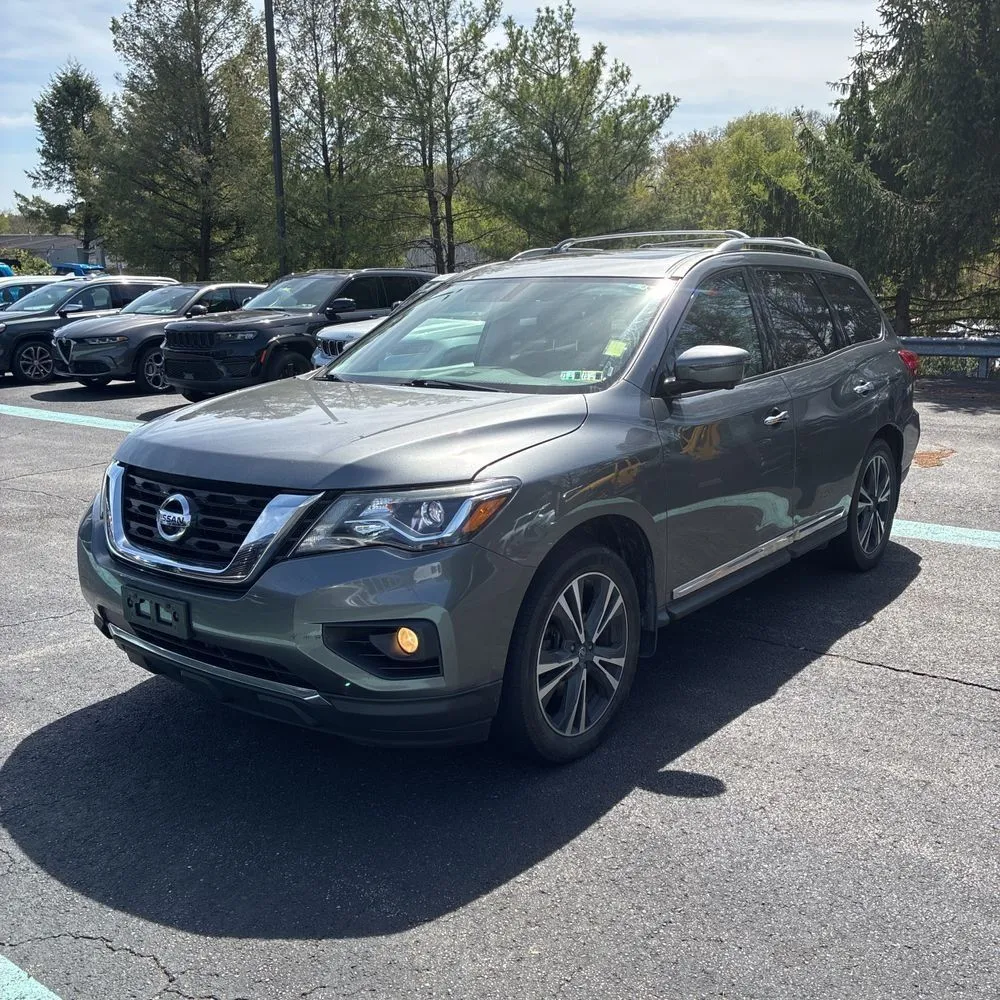 Gray 2018 Nissan Pathfinder Platinum for sale in Carlstadt, NJ