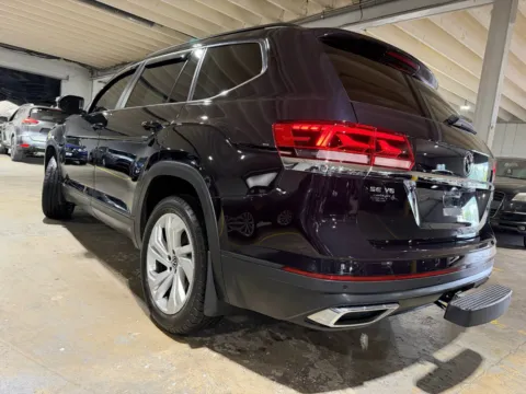 Another view of 2021 Volkswagen Atlas 3.6L V6 SE w/Technology for sale in Carlstadt, NJ at 101 Motors