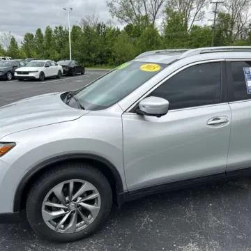 Photos of 2015 Nissan Rogue SL for sale in Carlstadt, NJ at 101 Motors