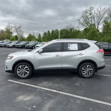 Another view of 2015 Nissan Rogue SL for sale in Carlstadt, NJ at 101 Motors