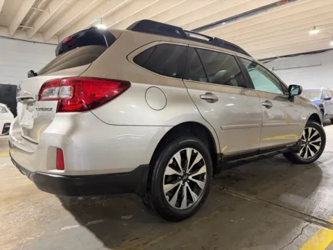 More photos of 2017 Subaru Outback 2.5i Limited at 101 Motors, NJ