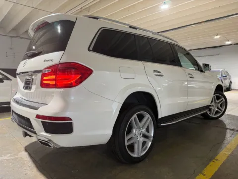 More photos of 2015 Mercedes-Benz GL 550 4MATIC at 101 Motors, NJ