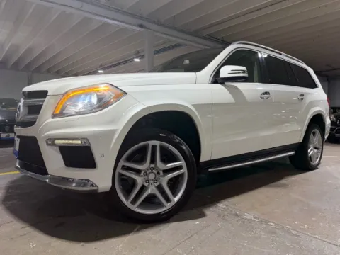 Photos of 2015 Mercedes-Benz GL 550 4MATIC for sale in Carlstadt, NJ at 101 Motors