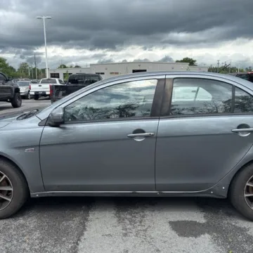 More photos of 2016 Mitsubishi Lancer SE at 101 Motors, NJ