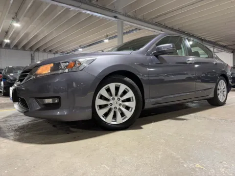 Photos of 2015 Honda Accord EX-L for sale in Carlstadt, NJ at 101 Motors
