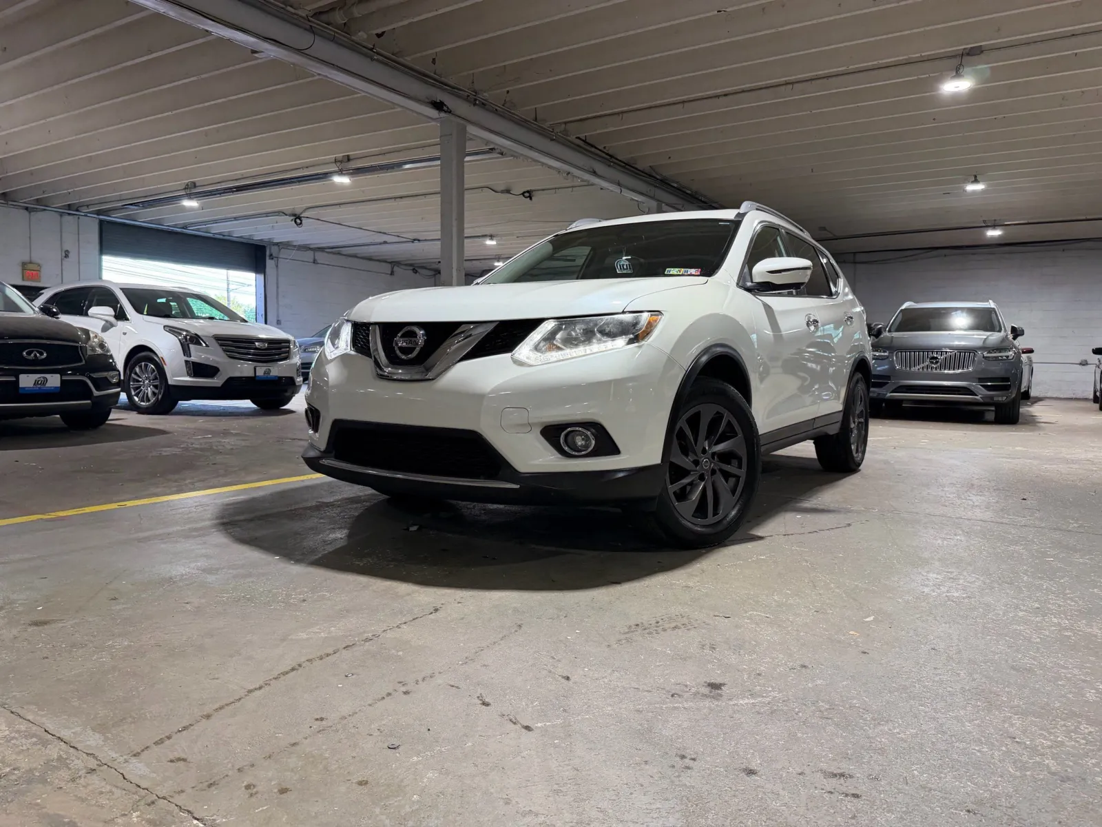 White 2016 Nissan Rogue SL for sale in Carlstadt, NJ