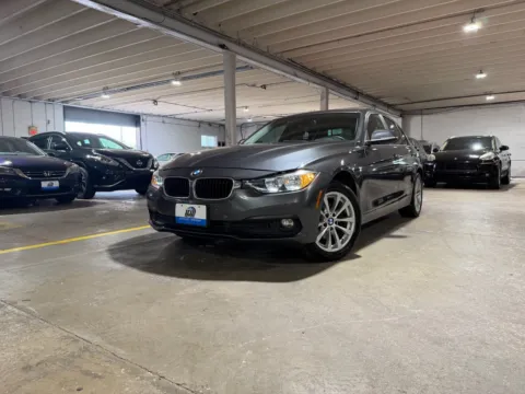 Silver 2017 BMW 320i xDrive for sale in Carlstadt, NJ