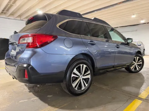 More photos of 2018 Subaru Outback 2.5i Limited at 101 Motors, NJ