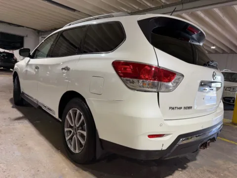 Another view of 2015 Nissan Pathfinder SL for sale in Carlstadt, NJ at 101 Motors