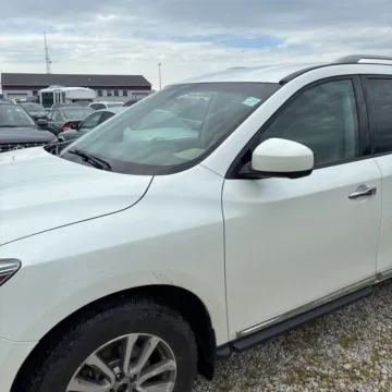 Photos of 2015 Nissan Pathfinder SL for sale in Carlstadt, NJ at 101 Motors