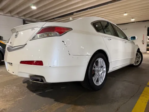 More photos of 2009 Acura TL 3.5 at 101 Motors, NJ