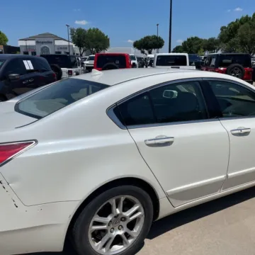 More photos of 2009 Acura TL 3.5 at 101 Motors, NJ