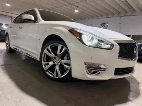 More photos of 2018 INFINITI Q70L 3.7X LUXE at 101 Motors, NJ