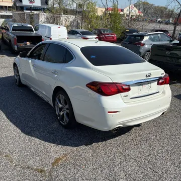 Photos of 2018 INFINITI Q70L 3.7X LUXE for sale in Carlstadt, NJ at 101 Motors
