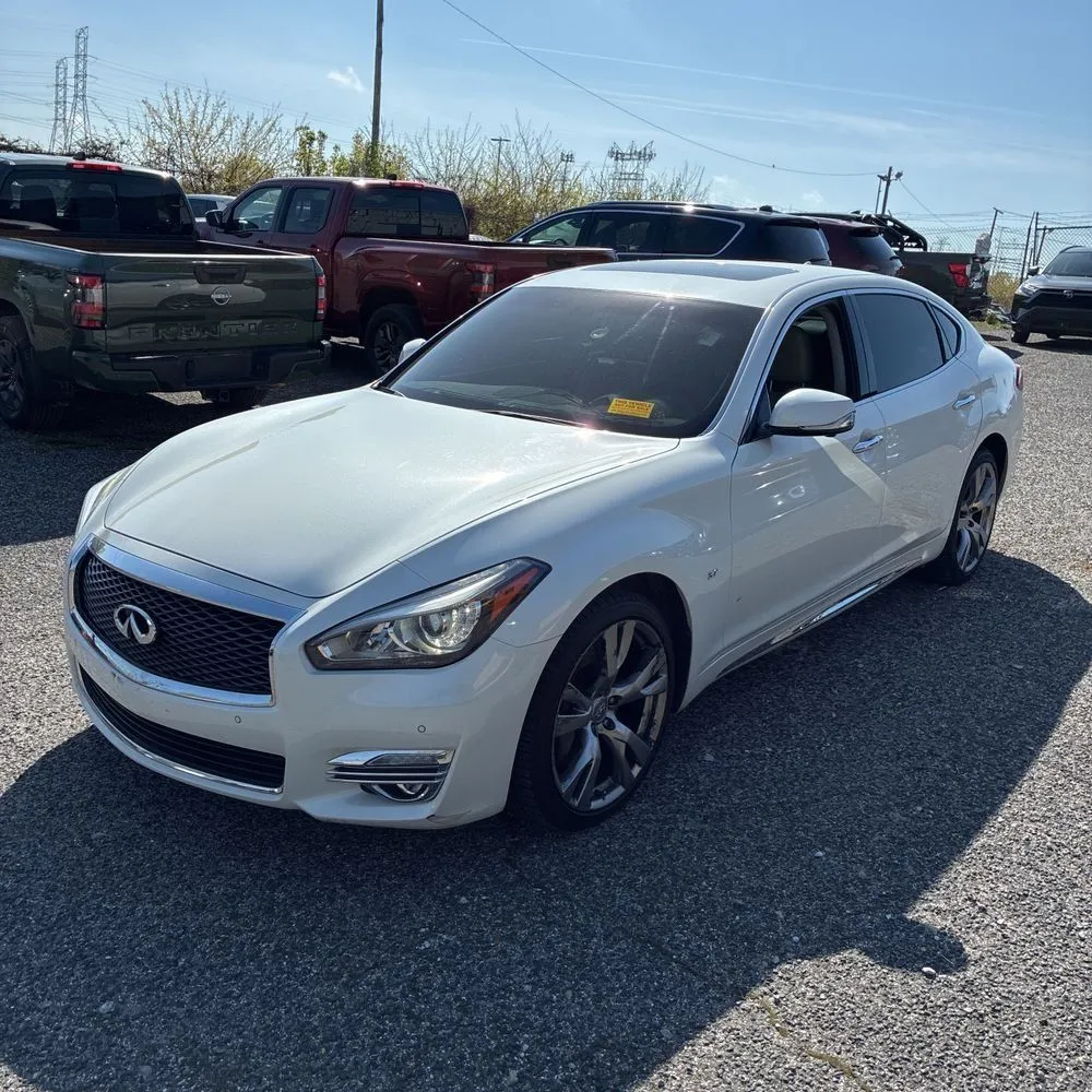 White 2018 INFINITI Q70L 3.7X LUXE for sale in Carlstadt, NJ
