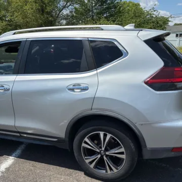 More photos of 2018 Nissan Rogue SL at 101 Motors, NJ