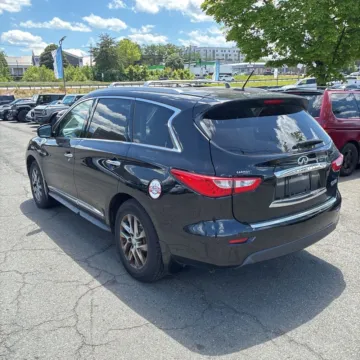 More photos of 2015 INFINITI QX60 at 101 Motors, NJ