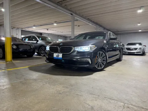 Silver 2018 BMW 540i xDrive for sale in Carlstadt, NJ