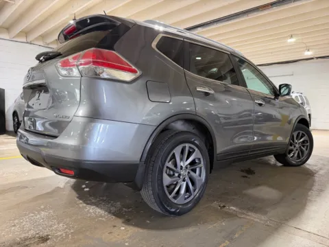 More photos of 2016 Nissan Rogue SL at 101 Motors, NJ