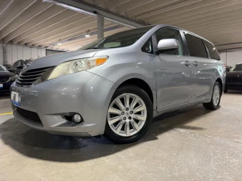 Photos of 2013 Toyota Sienna XLE 7 Passenger for sale in Carlstadt, NJ at 101 Motors