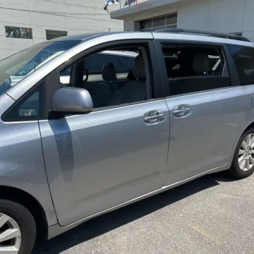 Another view of 2013 Toyota Sienna XLE 7 Passenger for sale in Carlstadt, NJ at 101 Motors