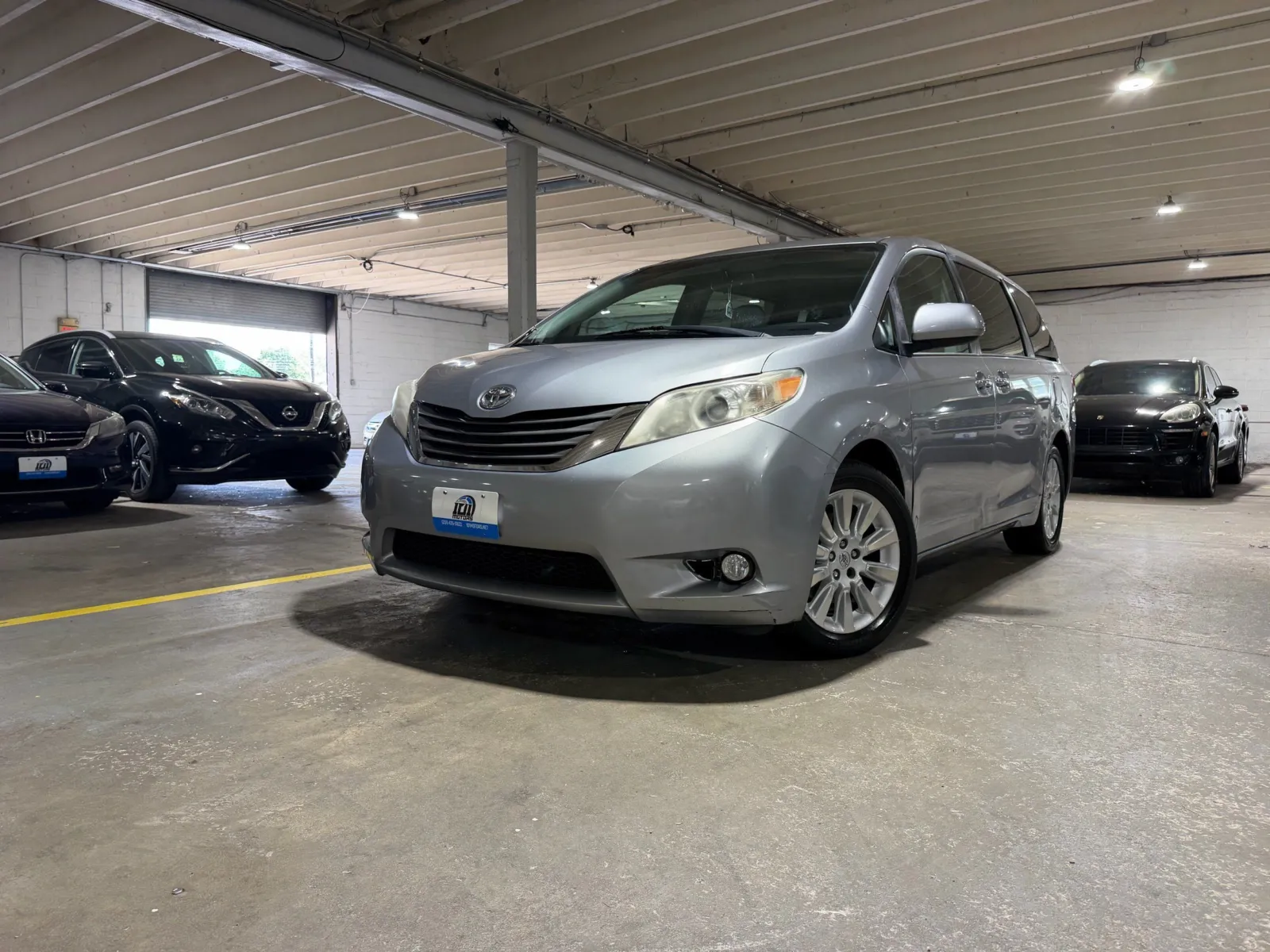 Silver 2013 Toyota Sienna XLE 7 Passenger for sale in Carlstadt, NJ