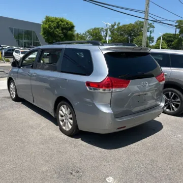 More photos of 2013 Toyota Sienna XLE 7 Passenger at 101 Motors, NJ