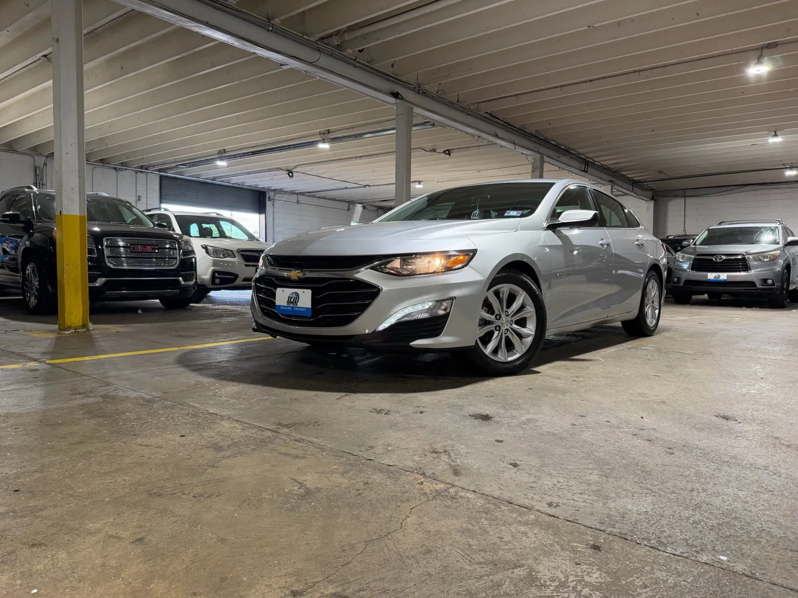 Chevrolet Malibu photo 2