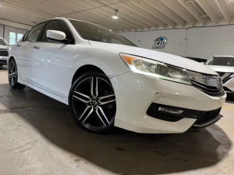 More photos of 2017 Honda Accord Sport SE at 101 Motors, NJ