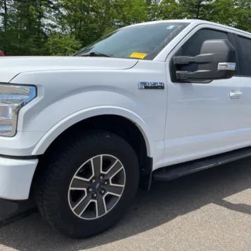 Photos of 2015 Ford F-150 XLT for sale in Carlstadt, NJ at 101 Motors